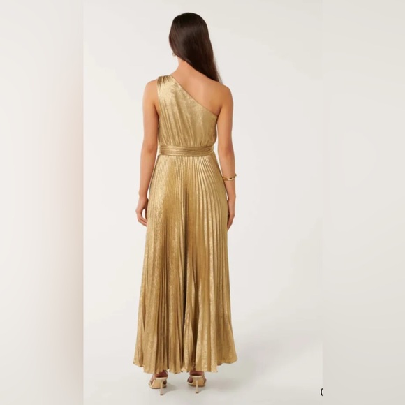 Ever New Elegant Gold Metallic One-Shoulder Cut Out Pleated Maxi Dress (Size 4) - Picture 4 of 15